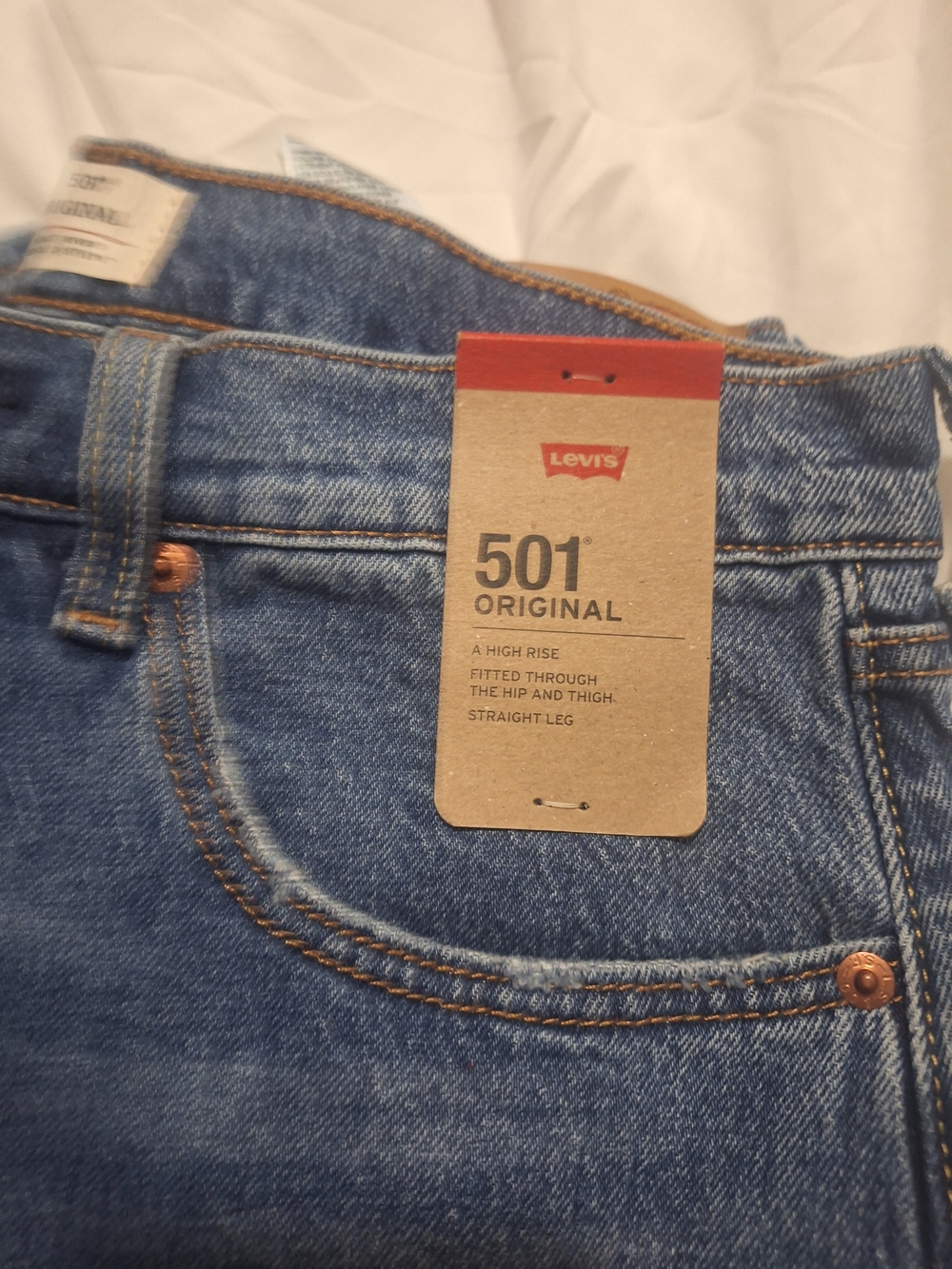 Levi's 501 Original Straight Leg Jeans - Medium Blue